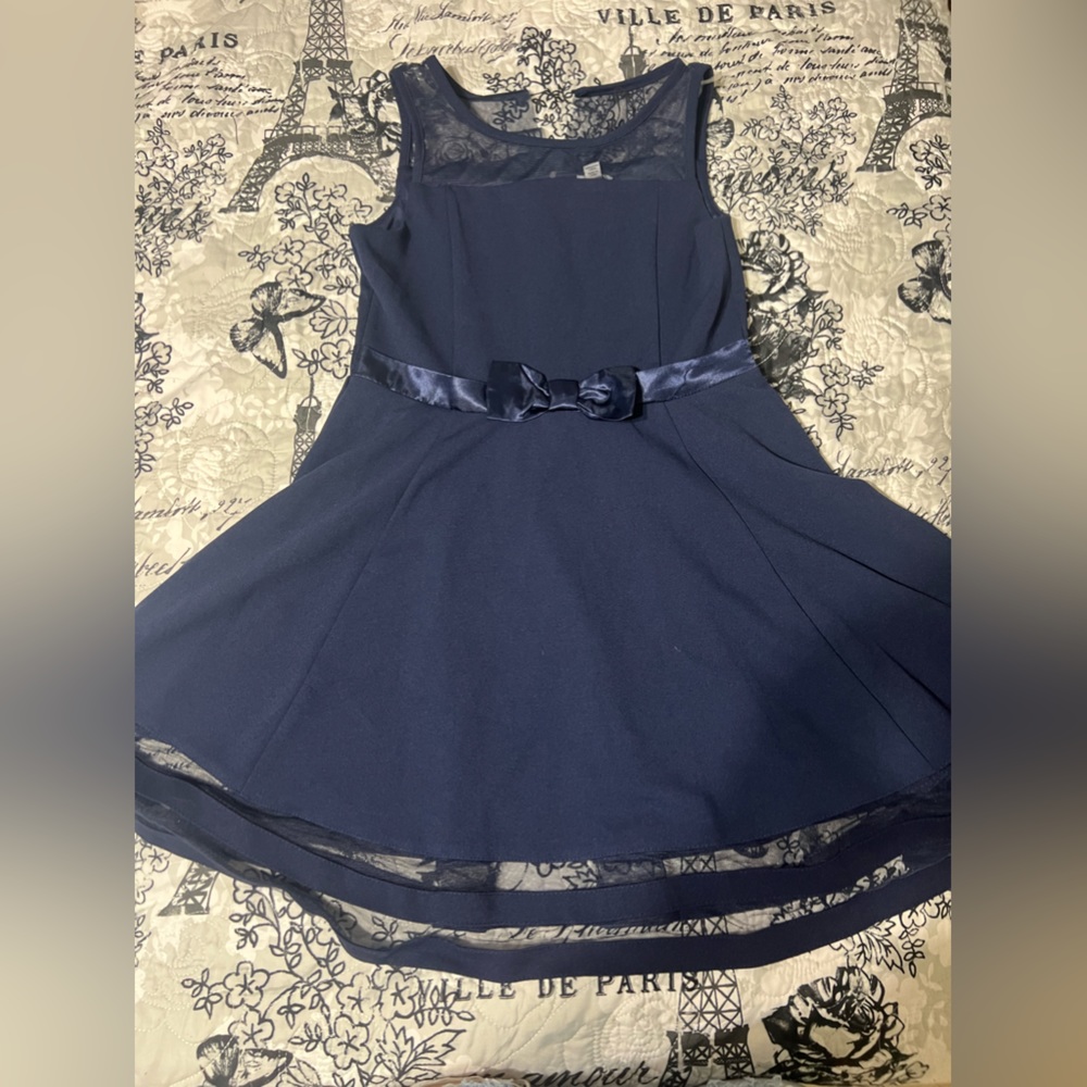 NWOT Girls dress